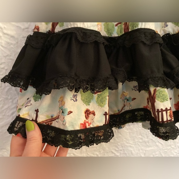 💛 Ruffle mini skirt by Orbit for Cykxtees - Picture 4 of 10